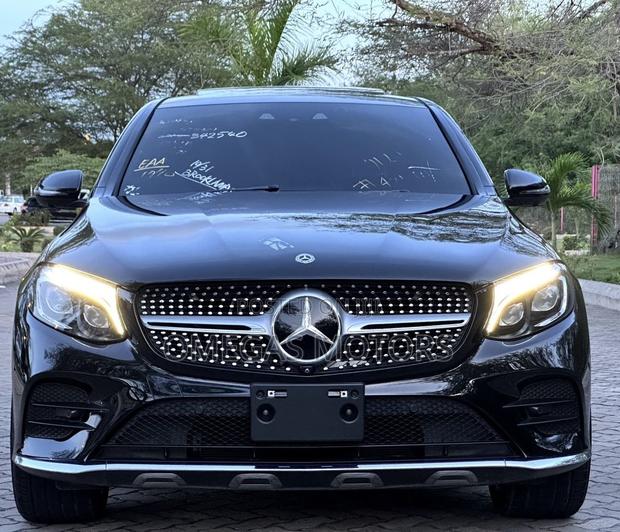 Mercedes-Benz GLC-Class 2017 Black