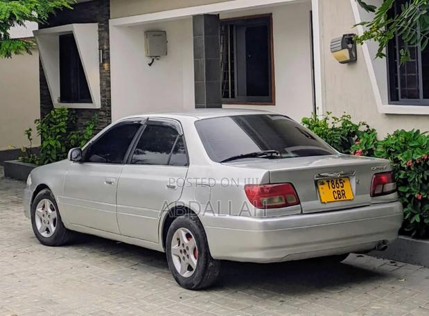 Toyota Carina 1.6 FWD Sedan 1998 Silver