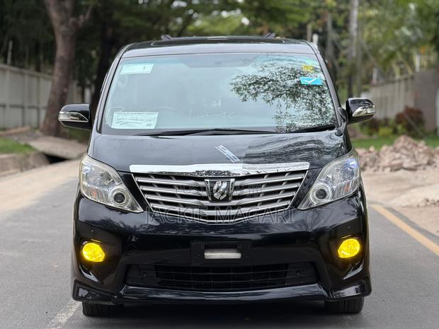 Toyota Alphard 2009 Black
