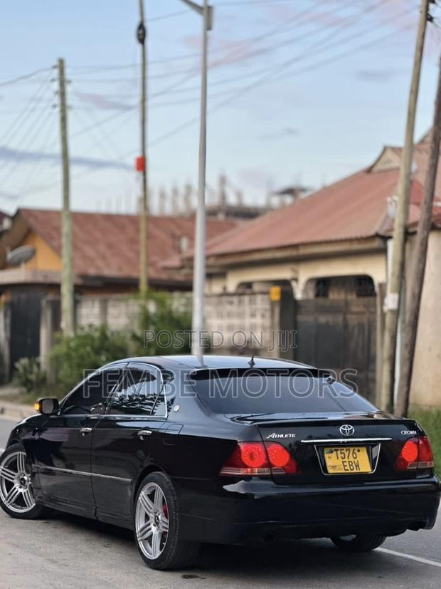 Toyota Crown 2007 Black
