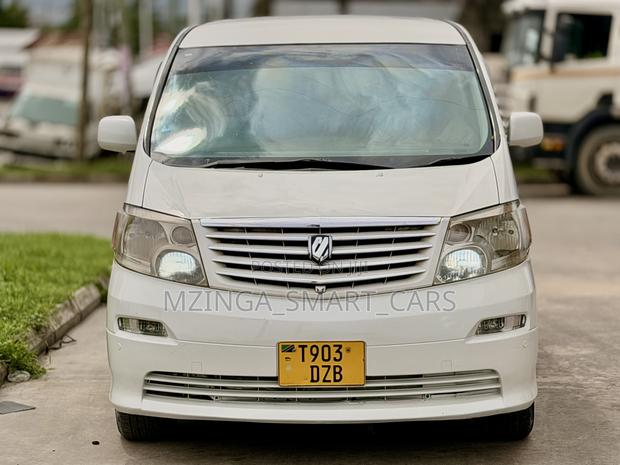 Toyota Alphard 2006 White