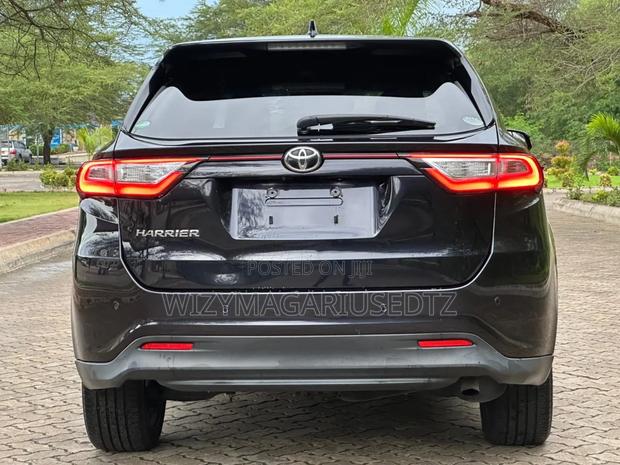 Toyota Harrier 2017 Purple
