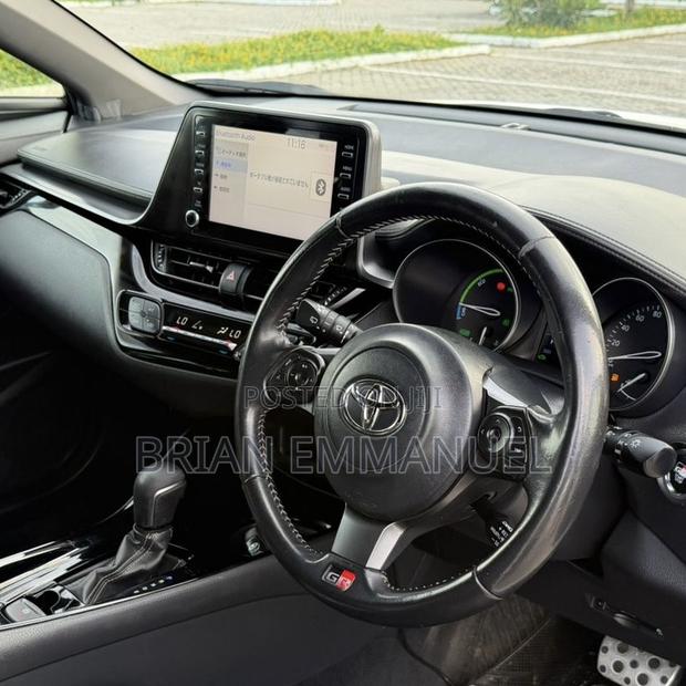 Toyota C-HR 2019 White