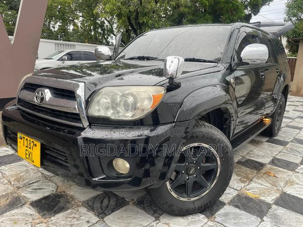 Toyota Hilux Surf 2007 Black