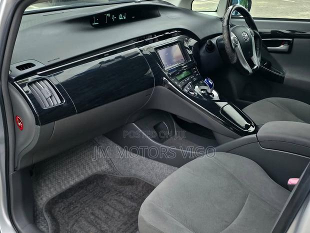 Toyota Prius 2010 Silver