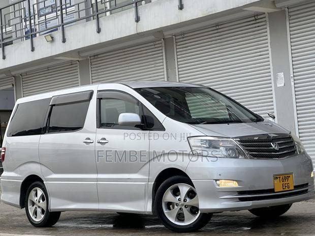 Toyota Alphard 2006 Silver