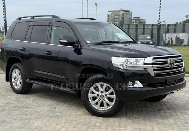 Toyota Land Cruiser 2018 Black