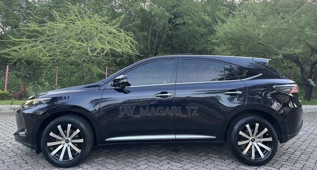 Toyota Harrier 2016 Black