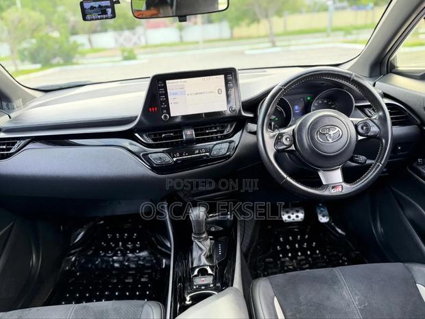 Toyota C-HR 2019 White