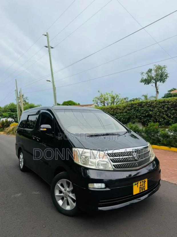 Toyota Alphard 2.4 Petrol AWD 2004 Black