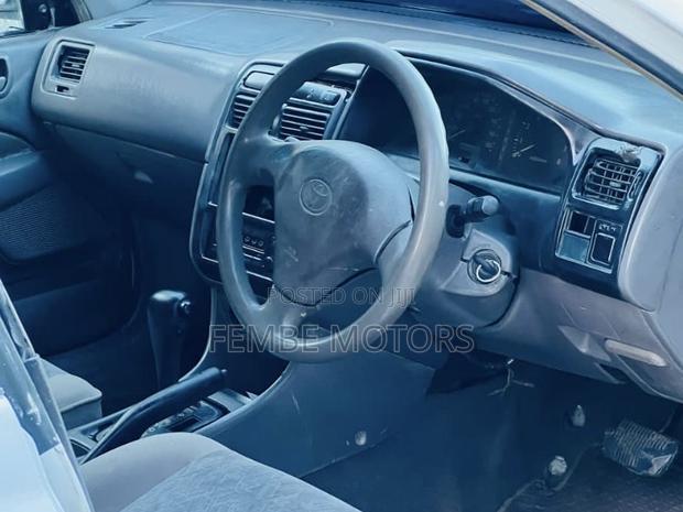 Toyota Carina 2001 White