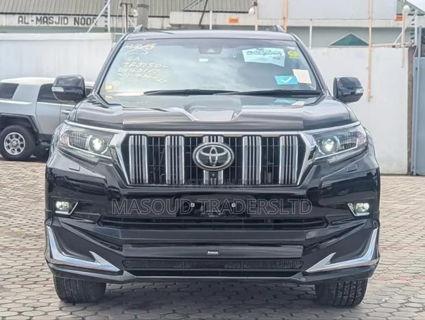 Toyota Land Cruiser Prado 4.0 Petrol TX 2022 Black