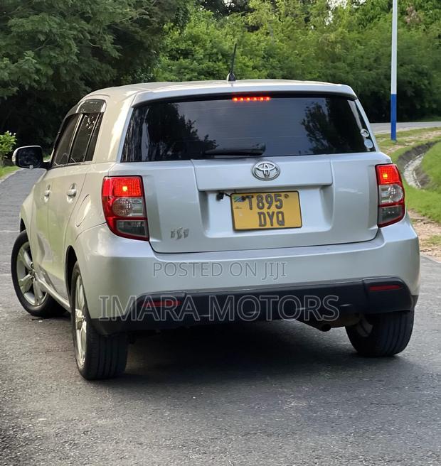 Toyota IST 2008 Silver