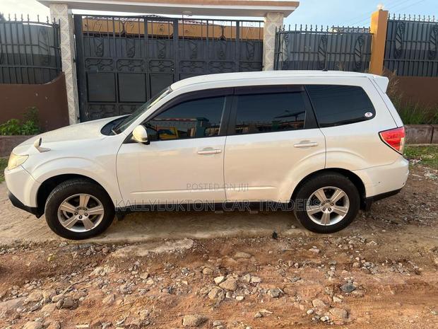 Subaru Forester 2011 White