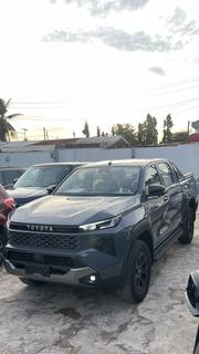 New Toyota Hilux 2025 Gray for sale