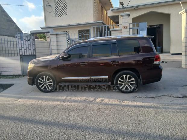 Toyota Land Cruiser 2015 Black