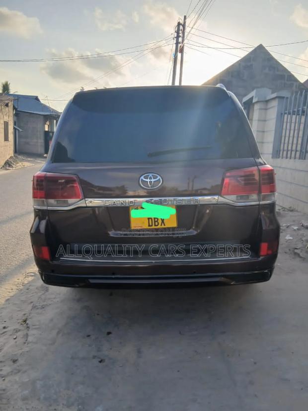 Toyota Land Cruiser 2015 Black