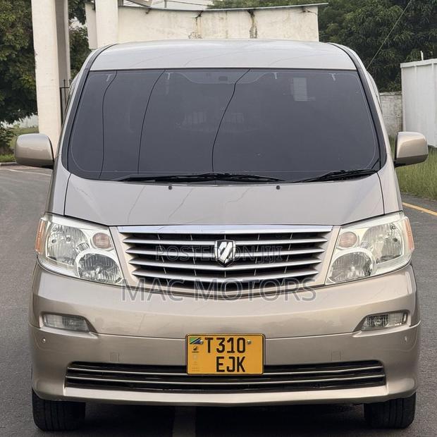 Toyota Alphard 2004 Beige