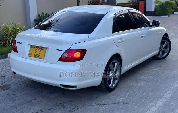 Toyota Mark X 2005 White