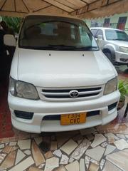 Toyota Noah 2001 White for sale
