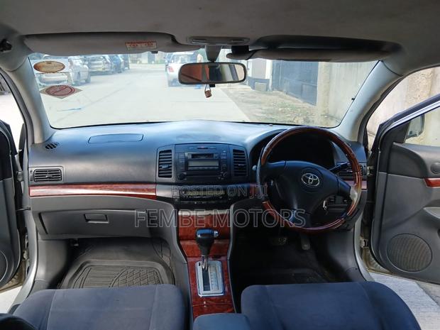 Toyota Allion 2005 Silver