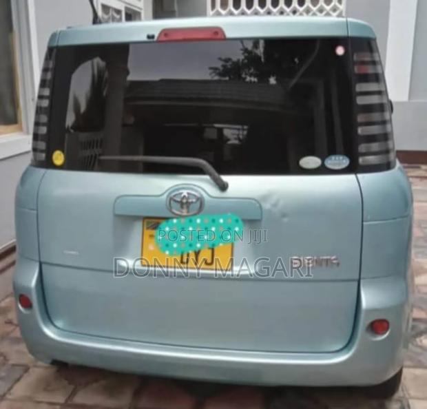 Toyota Sienta 1.5 AWD 2006 Blue