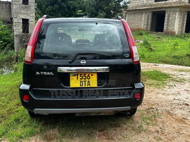 Nissan X-Trail 2005 Black