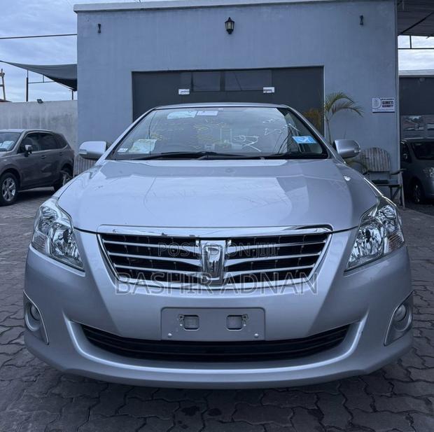 Toyota Premio 1.8 FWD 2010 Silver