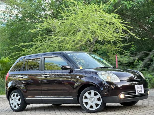 Mazda Verisa 2008 Black