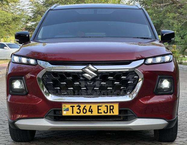 Suzuki Vitara 2023 Red