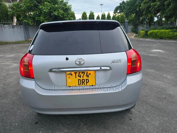 Toyota Allex 2003 Silver