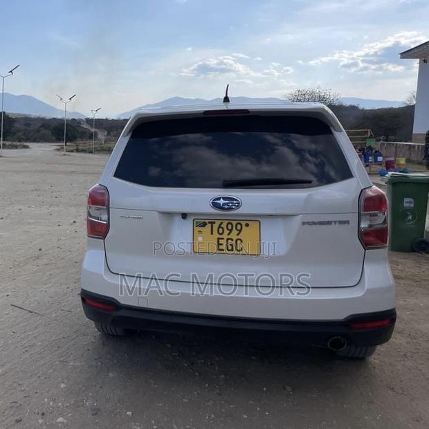 Subaru Forester 2013 White