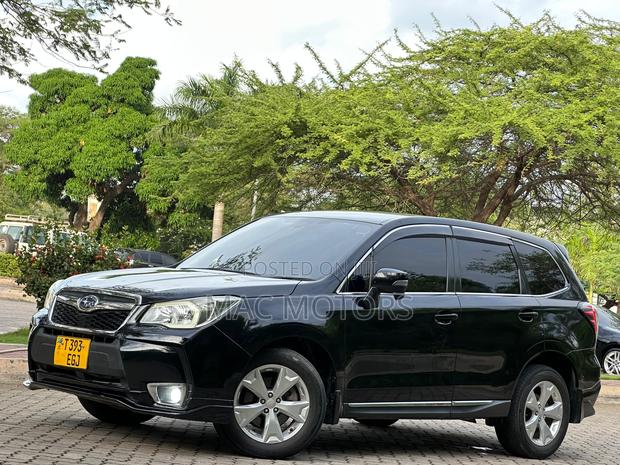 Subaru Forester 2014 Black