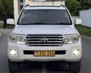 Toyota Land Cruiser 2014 White for sale