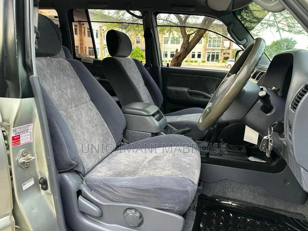 Toyota Land Cruiser Prado 1999 Silver