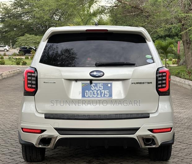 Subaru Forester 2015 Pearl