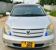 Toyota IST 2005 Silver for sale