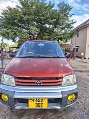 Toyota Noah 2.0 AWD (8 Seater) 2003 Red for sale