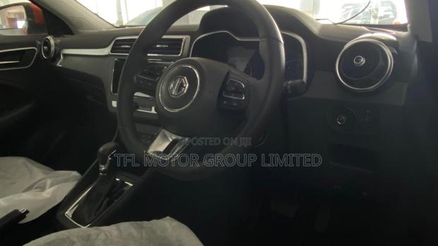 New MG ZS 2025 Orange