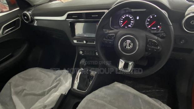 New MG ZS 2025 Orange