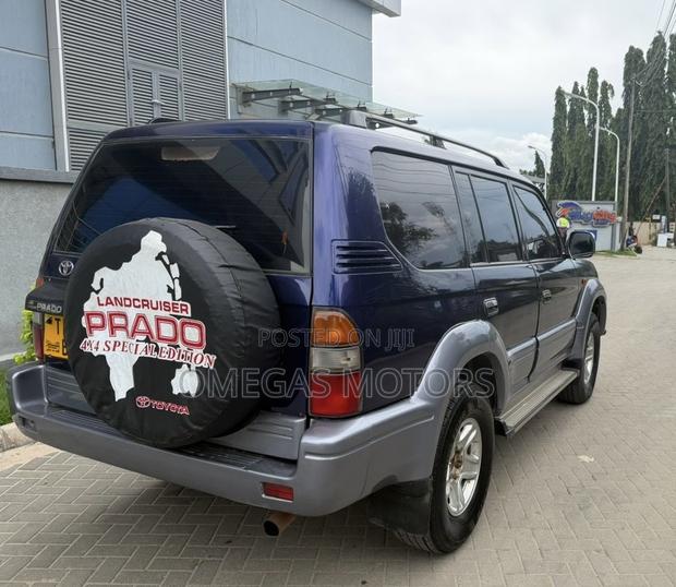 Toyota Land Cruiser Prado 1998 Blue