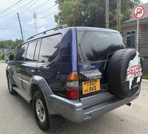 Toyota Land Cruiser Prado 1998 Blue
