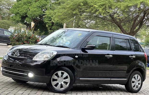 Mazda Verisa 2010 Black