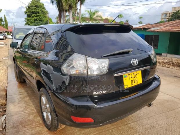 Toyota Harrier 2006 Black