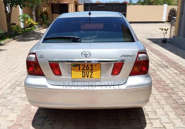 Toyota Premio 2004 Silver
