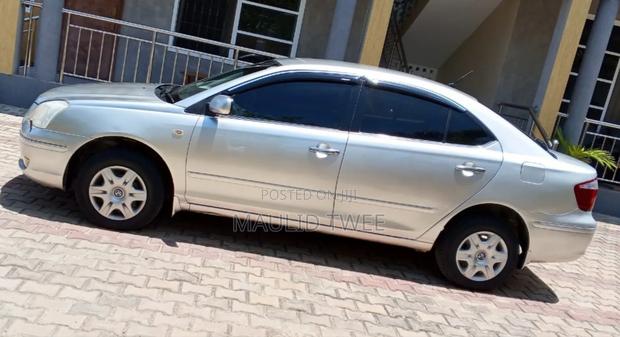 Toyota Premio 2004 Silver