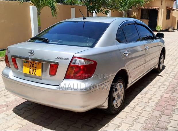 Toyota Premio 2004 Silver
