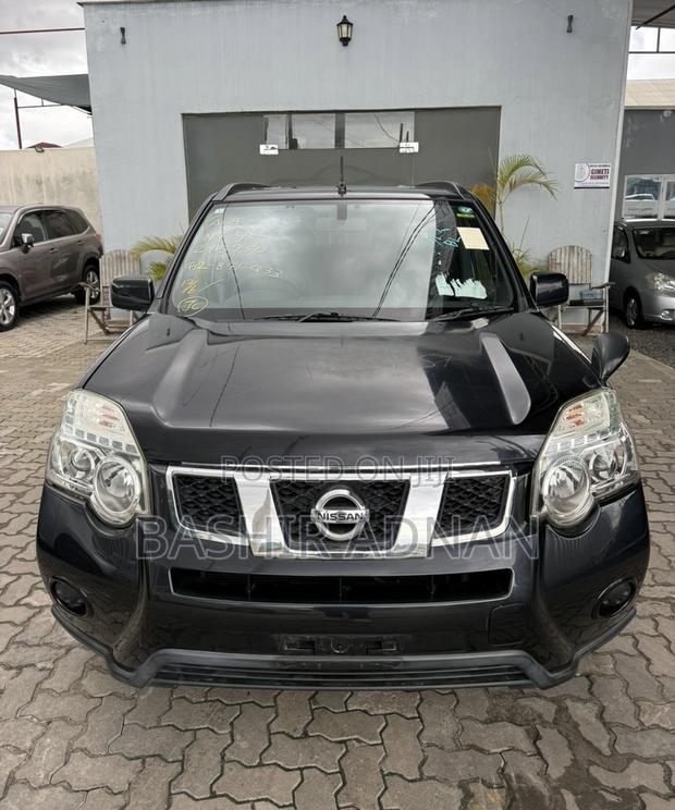 Nissan X-Trail 2.0 Petrol XE 2012 Matt Black