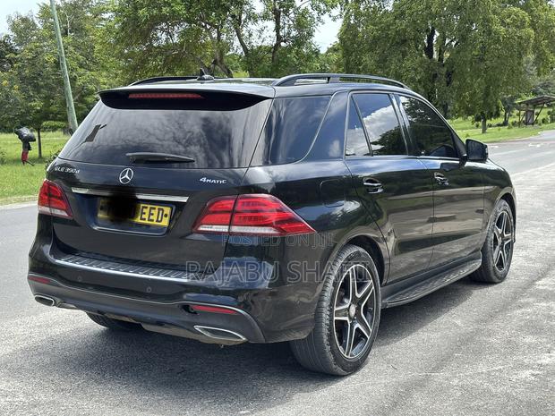 Mercedes-Benz GLE-Class GLE 350d 4MATIC 2017 Black