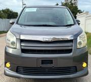 Toyota Noah 2007 Gray for sale